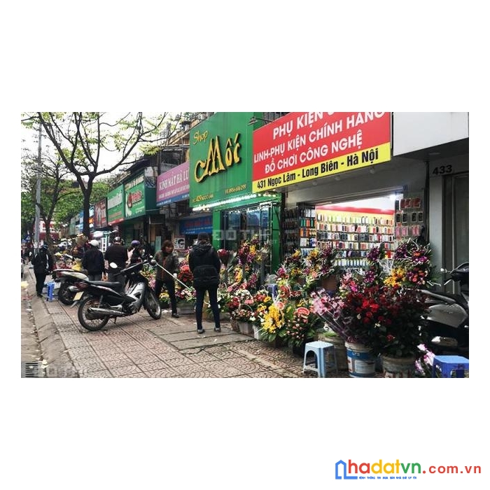 Mặt phố ngọc lâm, nhà hai mặt tiền, kinh doanh sầm uất.