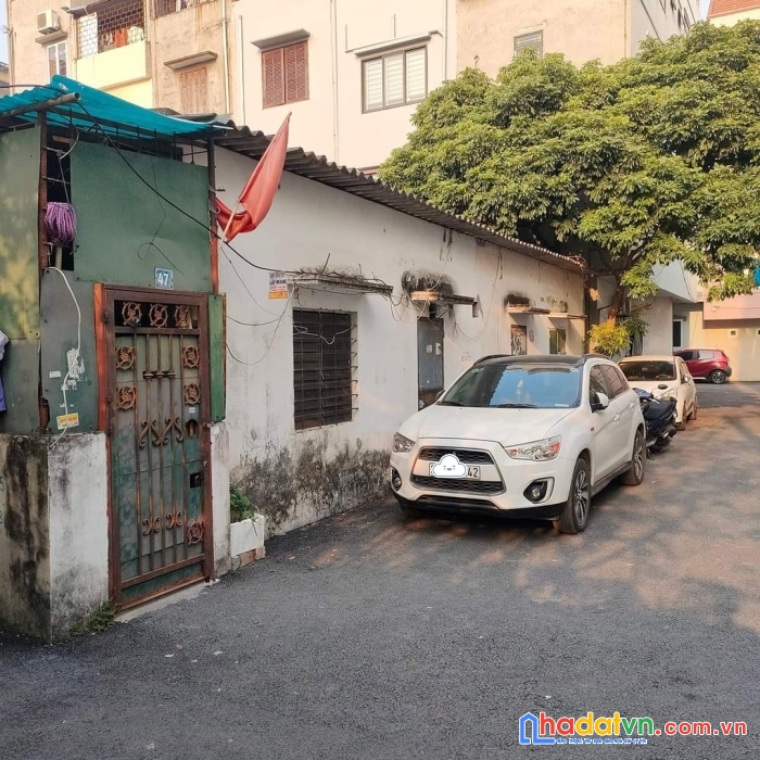 Bán nhà xuân đỉnh 35m2,  ô tô đỗ cổng, giá tốt nhất khu vực.