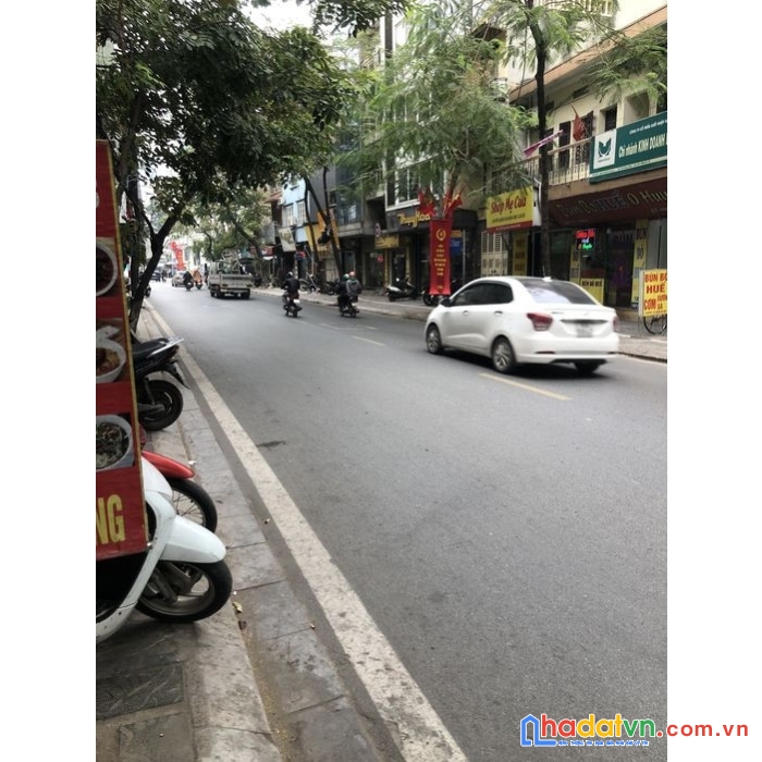 Chính chủ cần bán nhanh mảnh đất mặt đường tại tây hồ, hà nội.
địa chỉ: đường thụy khuê, tây hồ, 