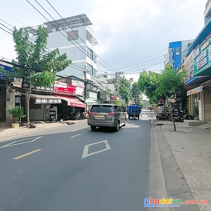 Bán nhà mặt tiển diện tích rộng 8 x 18m, đường tân quý, phường tân quý, quận tân phú.