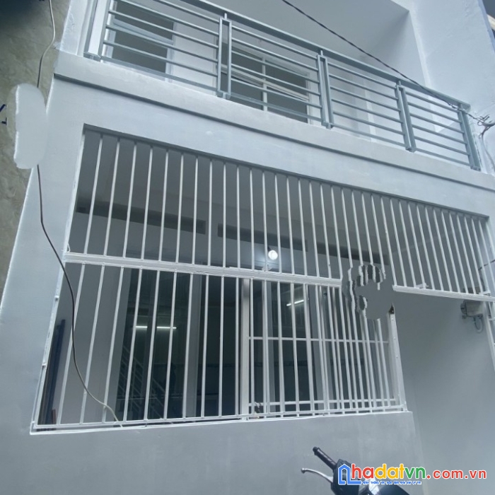 Bình tân hàng xóm tân phú 2 phút ra văn cao tân phú 33m2 hxh 3 tầng nhỉnh3 ty
