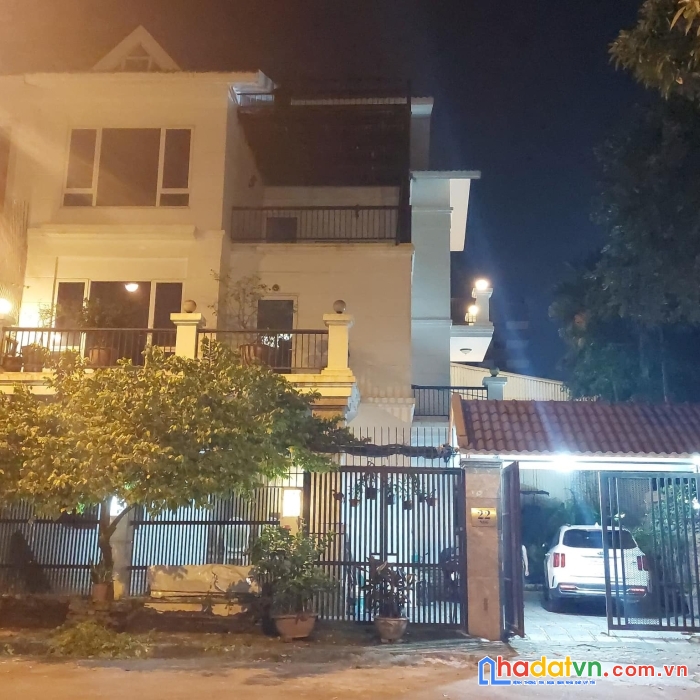 Biệt thự văn khê 196 m2 lô góc - đẳng cấp – trục chính kd giá hơn 17,3 tỷ