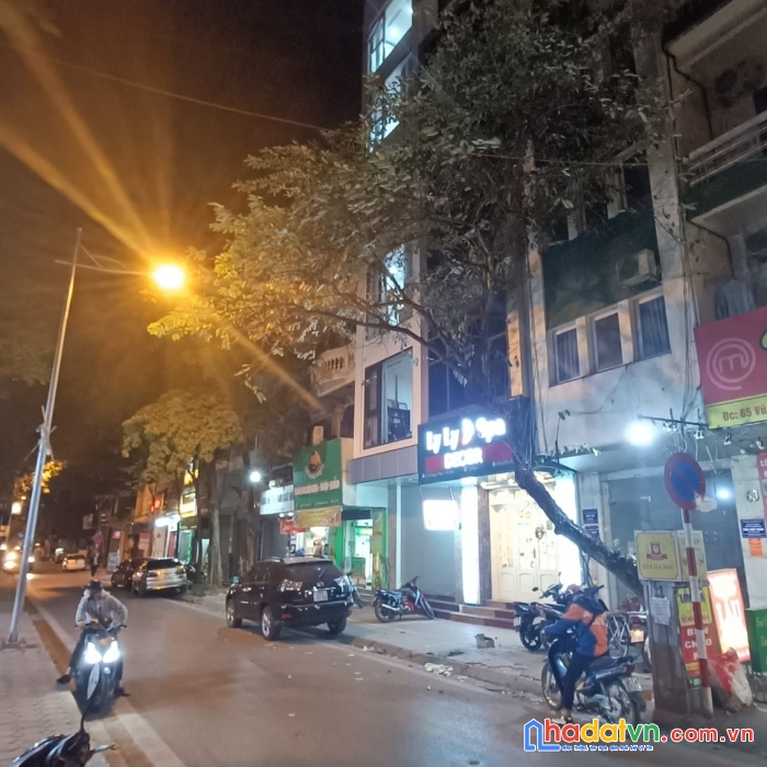 25 tỷ nhà lô góc mặt phố vũ ngọc phan 69m 7 tầng thang máy cho thuê 50tr/th