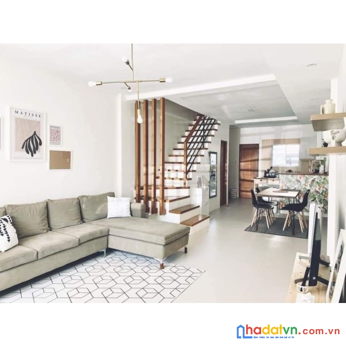Bán nhà mt trương định, vị trí đẹp ngay bãi biển mân thái. quận sơn trà. ngang 9mx3 tầng