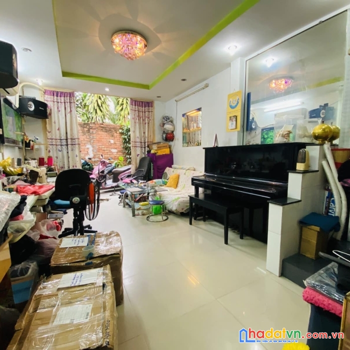 Bán nhà hxh đường nguyễn sơn – 40m2 – 2 tầng – nhỉnh 3  tỷ.