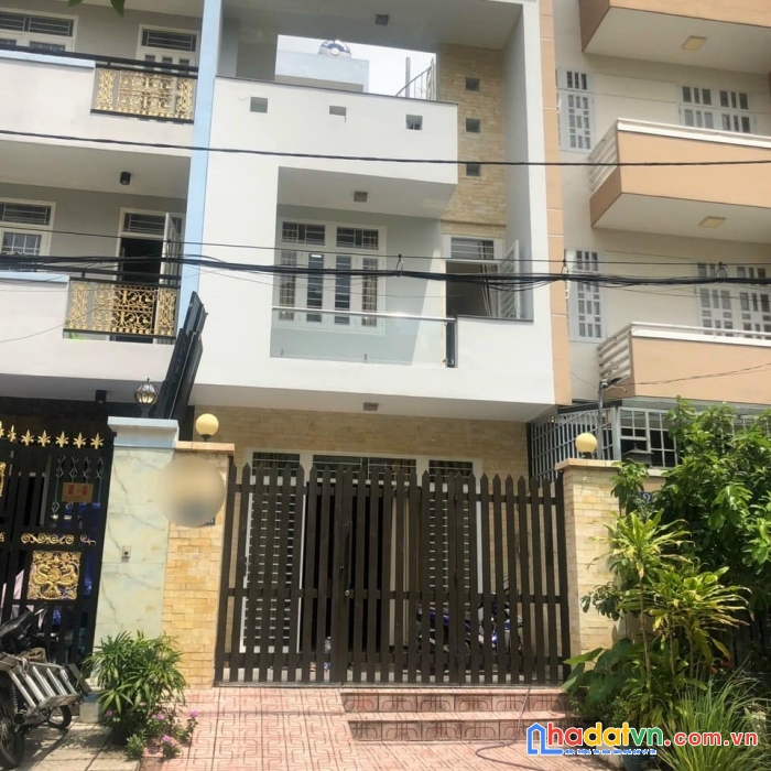 Mặt tiền,ngay đại lộ đông tây,100m2, 3 tầng, ngang 5m, chỉ nhỉnh 8 tỷ.