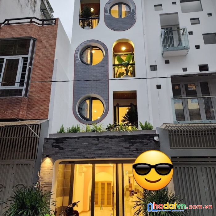 Bán toà nhà căn hộ dịch vụ trần văn đang quận 3, dt 4 x 20 nở hậu ,  dòng tiền 90 triệu 1