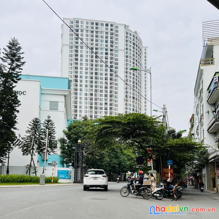 Nguyễn trãi, lô góc 3 tầng 61m2 giá 6.35 tỷ gpxd 7 tầng