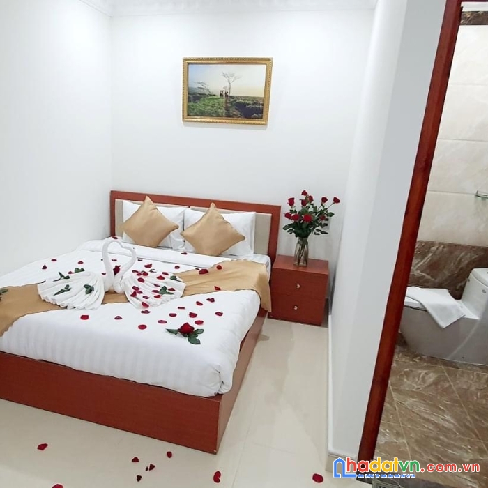 Giảm giá bán gấp khách sạn đẹp gần trung tâm đường bùi thị xuân, đà lạt chỉ giá 36 tỷ