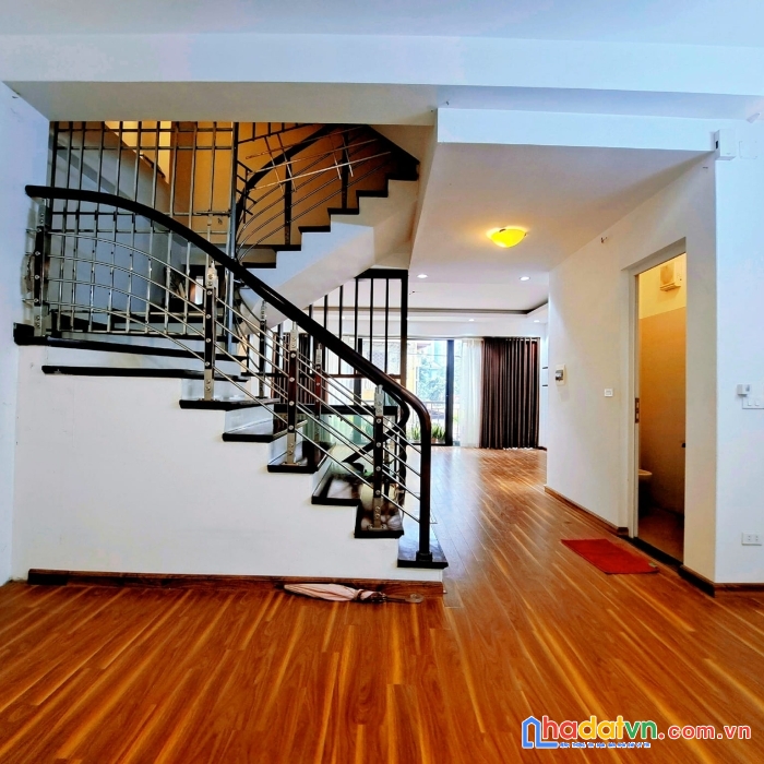 Bán nhà vạn bảo 70m2 - phân lô - gara - ô tô tránh - 1 nhà ra phố - kinh doanh – chưa đến 23 tỷ