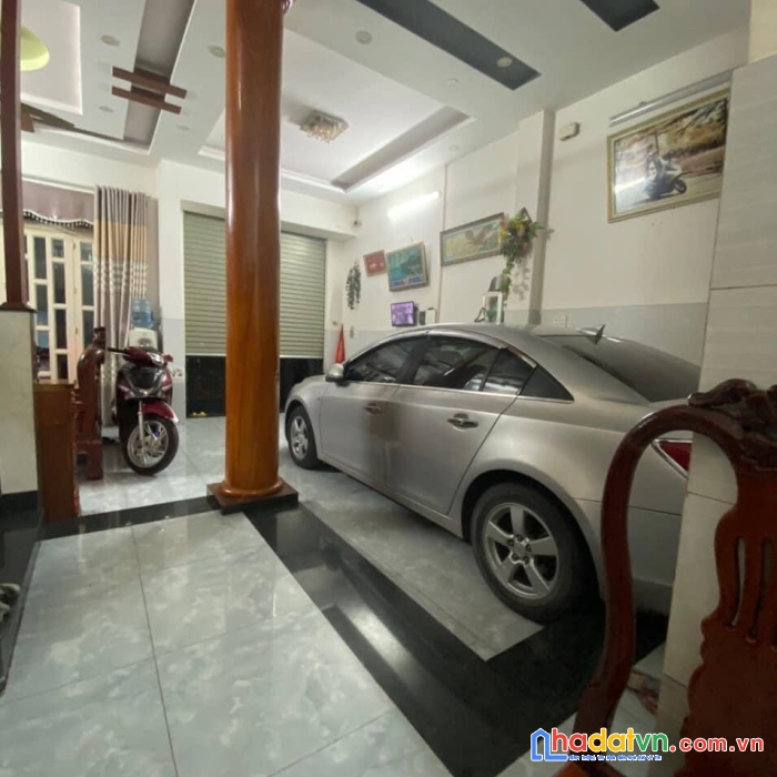 Bán nhà 3 tầng đường mã lò, hẻm xe tải thông, 87m2 chỉ 8.5 tỷ
