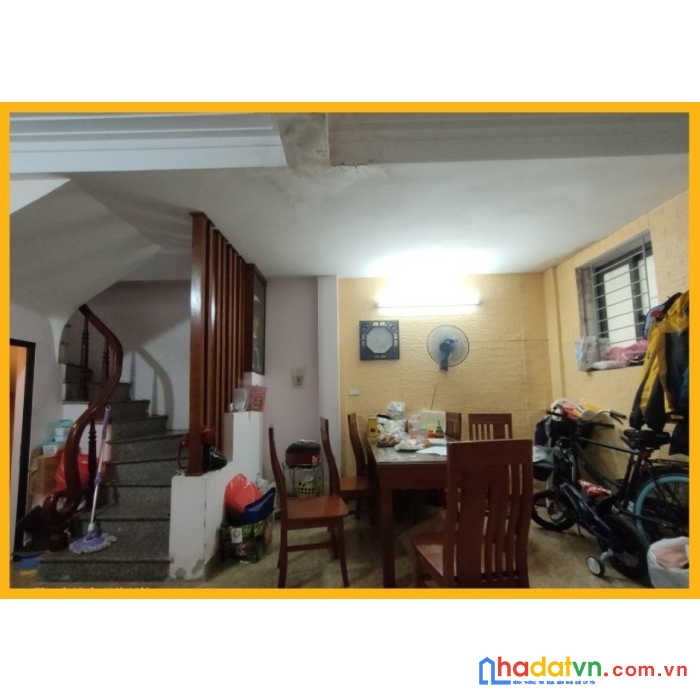 Rất gấp, láng hạ 5m ra mặt phố, full nội thất, dt41m2 x 4 tầng, mt4.8m, giá 3.5 tỷ.