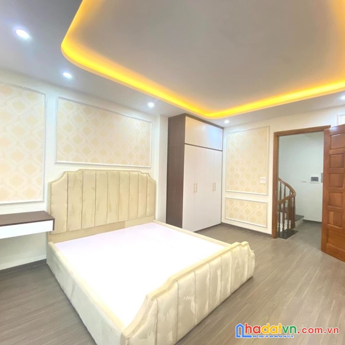 Bán nhà đống đa-30m-lô góc-10m oto tránh-gần phố-3tỷ