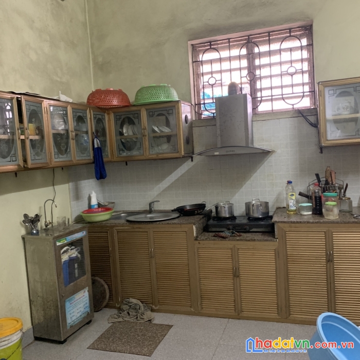 Bán nhà cấp 4 khu lý sơn ngọc thụy dt 82m2 mặt tiền 5m, giá ngoài 5 tỷ có thương lượng