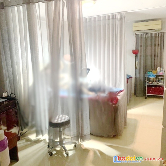 Nhà nở hậu mt đặng chất phường 2 quận 8. giá 11 tỷ tl