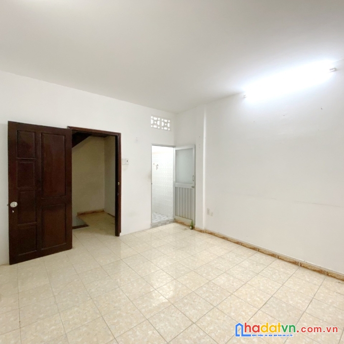 Nhà bán hẻm ô tô quay đầu đường hưng phú p8q8. giá 4,3 tỷ tl