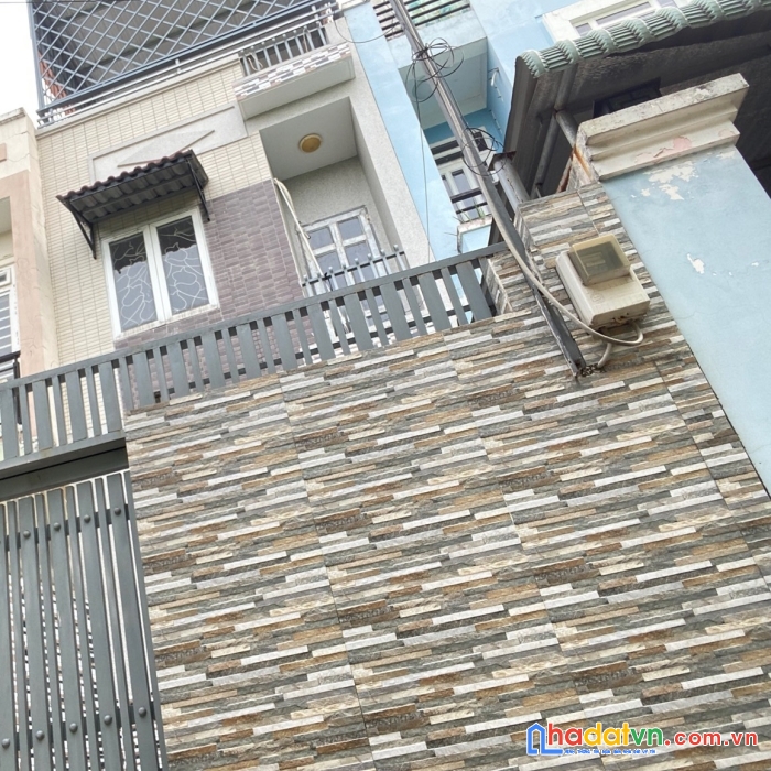 Nhà đẹp 3t hẻm ô tô tránh, hoàn công đủ 64m2 p. linh đông. 5 tỷ tl.