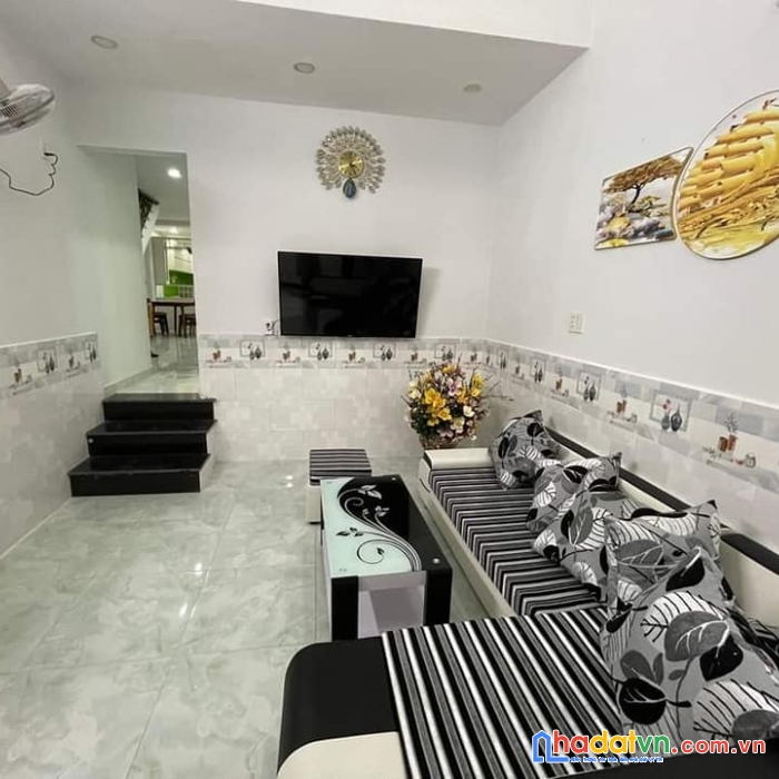 Nhà mới đẹp vào ở ngay - trần xuân soạn quận 7-114m2-3 tầng chỉ 7.2 tỷ