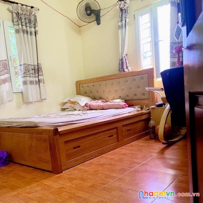 Bán nhà hào nam, đống đa, giá hiếm, dân xây, gần phố, 34m2, chỉ 3.49 tỷ