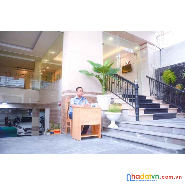 Bán nhà mt đường d1 bình thạnh 9x22 giá 44 tỷ