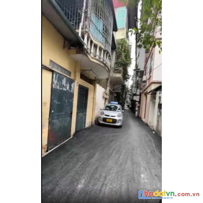 Bán gấp trước tết tòa ccmn trường chinh lô góc 18p kk, 8t thang máy,ô tô đỗ 20m