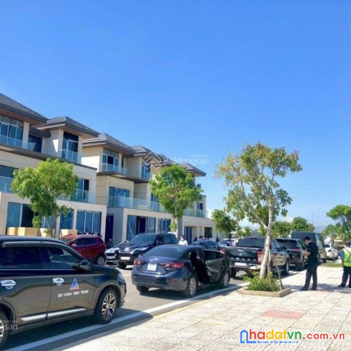 Chính chủ cần tiền xây nhà, bán rẻ lô đất thượng lưu one world regency