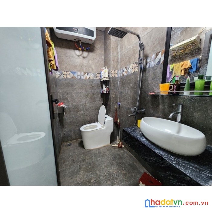Bán nhà đẹp long lanh đỗ thuận hai bà trưng 45m 2 giá 6.25 tỷ kinh doanh