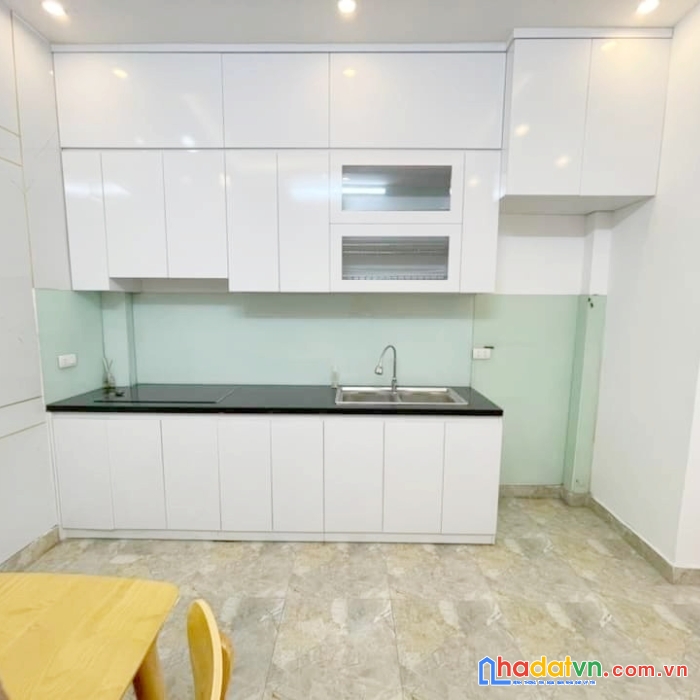 ♥️nhà thanh lân 40m ô tô vào nhà giá chỉ 100