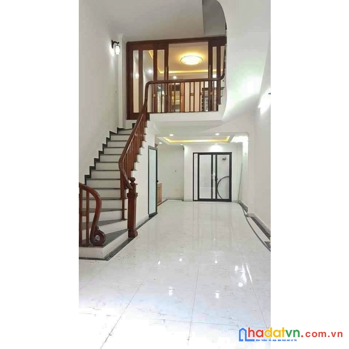 Bán nhà trần duy hưng kinh doanh - đông dân 5t x 4 ngủ giá nhỉnh 4 tỷ