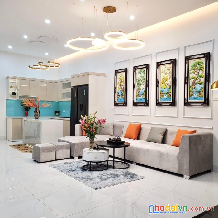 Bán nhà hồng tiến long biên - 40mx 5 tầng - giá 5.3 tỷ - full nội thất - mới kingkoong - oto đỗ