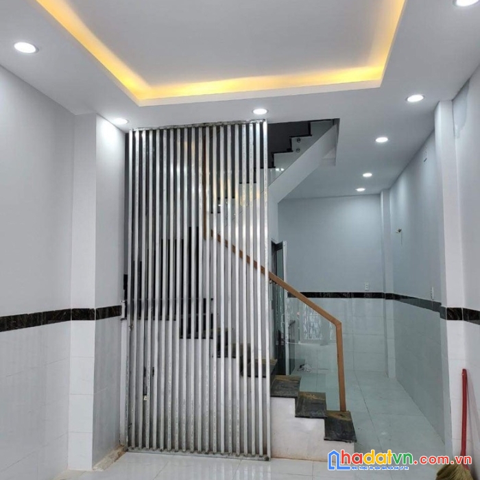 Chỉ 2.3 tỷ hẻm ô tô 48m2, 2 tầng mới. ql13 p. hiệp bình chánh.