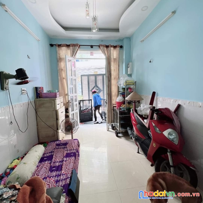 Bán nhà hẻm cách mặt tiền kinh doanh  20m hoàng diệu q4 dt 96m 4 tấm có 4ty