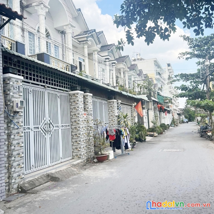 Hxt tránh thạnh xuân 22 q12, 61m2, 4 tầng btct, 4pn, nhà mới đẹp ở ngay.
