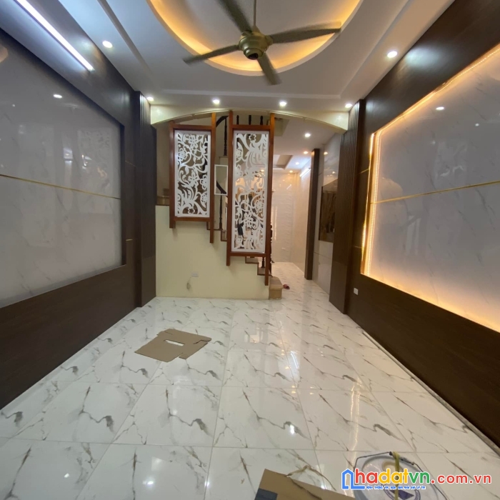 Bán nhà phố kim giang, thanh xuân, ô tô, 3 thoáng, 40m2 x 4 tầng, giá 3.4 tỷ