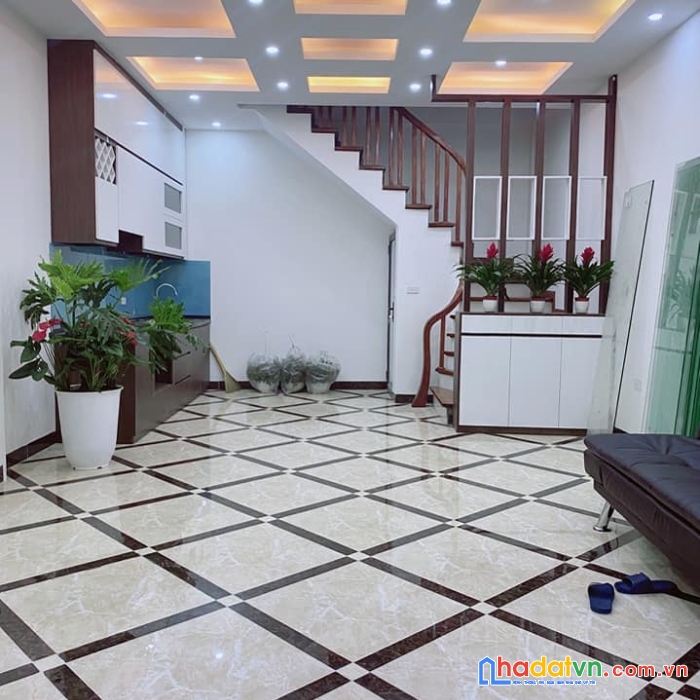 Bán nhà tây sơn  5m ra đường chính chỉ nhỉnh 4 tỷ