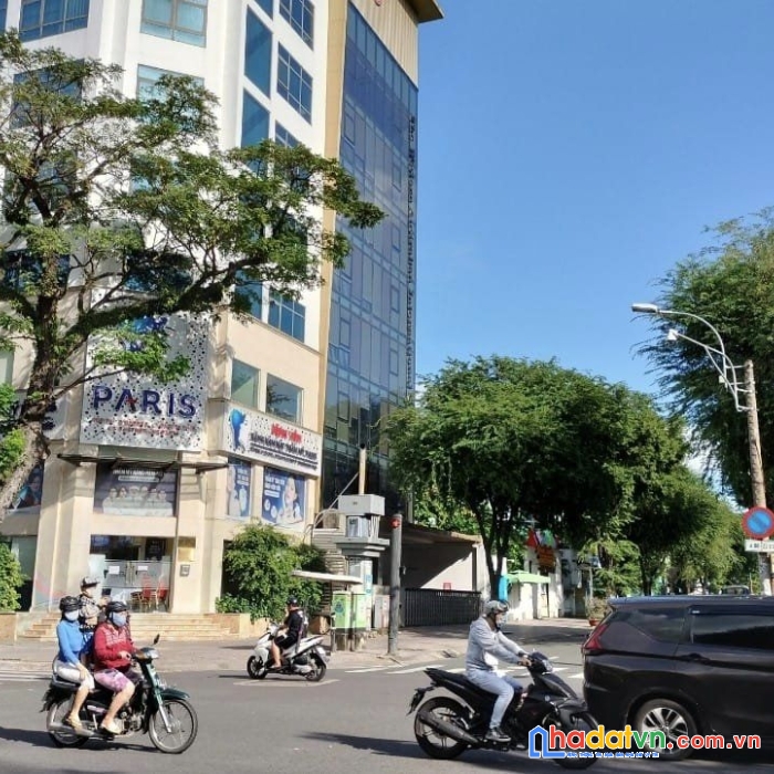 Bán nhà mặt tiền kinh doanh, quận 3, ngang khủng 6 x 10, 4 tầng, không lộ giới.