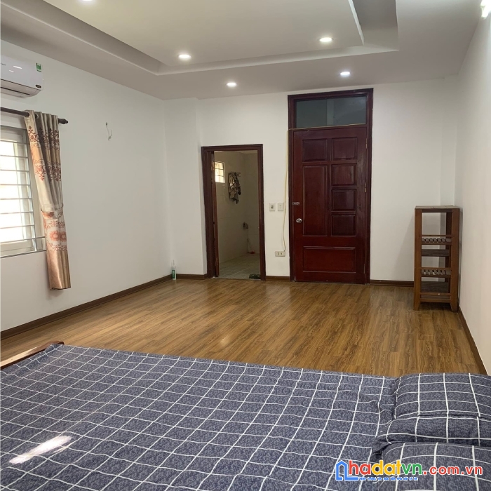 Bán nhà trần khát chân. gần ngõ ô tô đỗ. 33m x 4 tầng. 3 tỷ có thương lượng
