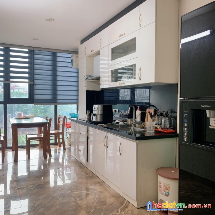Bán gấp nhà mặt ngõ 102 đạo thành thanh xuân 37m 5 tầng ngõ thông ô tô kinh doanh bất chấp nhà đẹp
