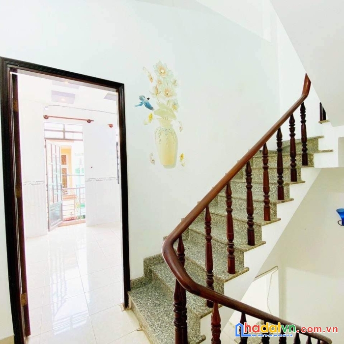 Bình tân , bình trị đông a,3 tầng, hẻm xe hơi,chỉ  3 tỷ xxx.