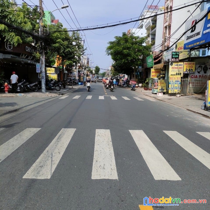 Bán nhà, mặt tiền cao lỗ quận 8, 4 tầng, ngang 4 x 20, 80m2, nhĩnh 12 tỷ.