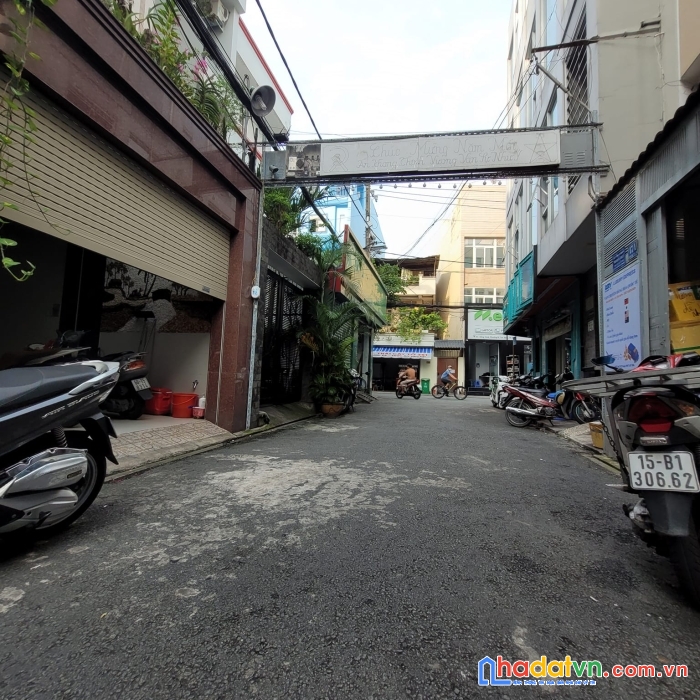 Nhà đẹp 67m2, hẻm xe hơi đường đồng xoài, phường 13, quận tân bình.