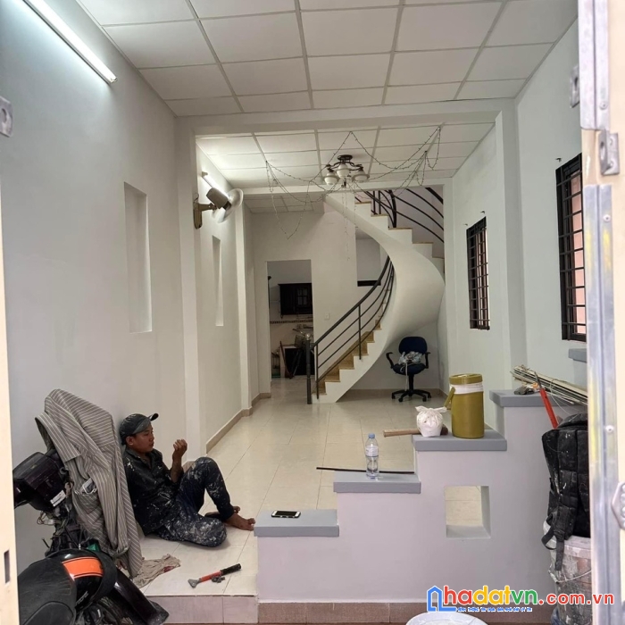 Khu hiếm nhà bán hxh đậu cửa sát mt trần quốc thảo, q3, lô góc thoáng, 57m2, 8.1 tỷ