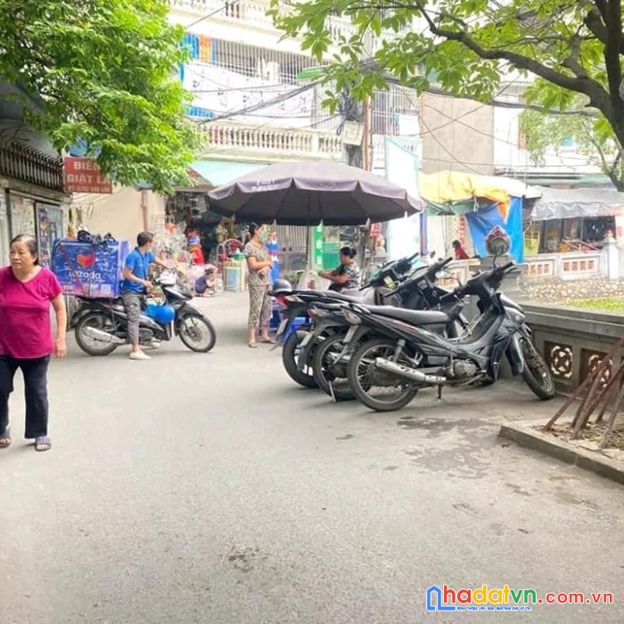 Bán nhà hà đông - mặt phố 4.1m - lô góc - cực hiếm - kd vô địch - ô tô tránh
