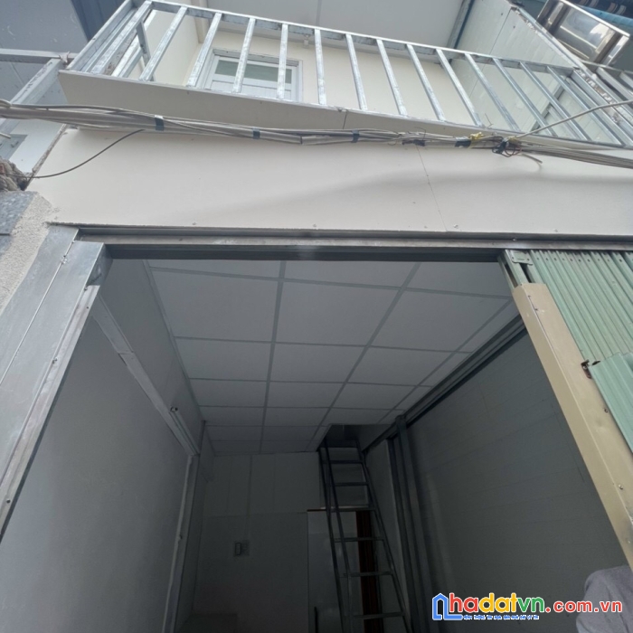 Bán nhà nguyễn xí bình thạnh vi bằng 4m x 5m hẻm 3m giá 500 triệu ở ngay