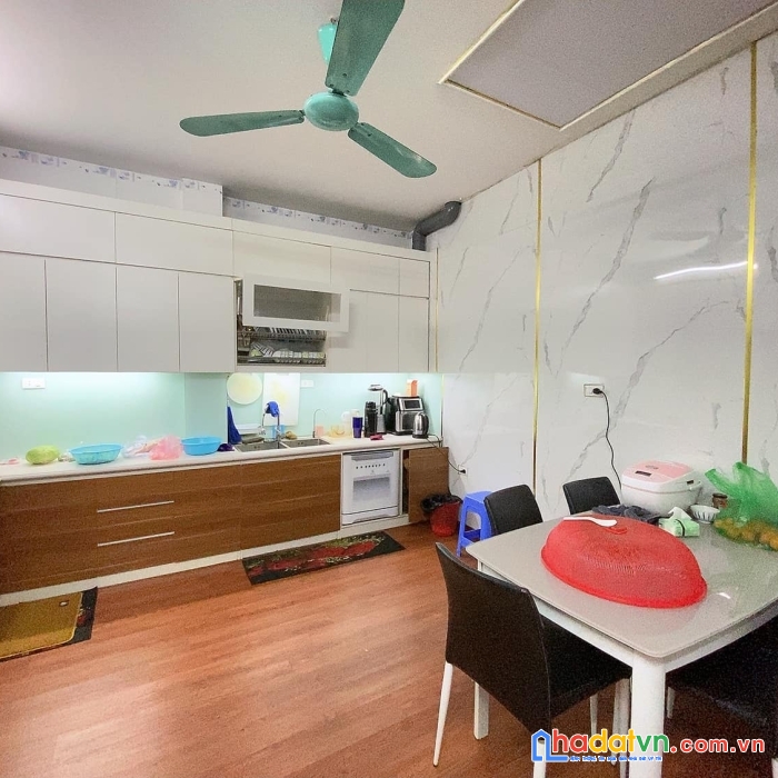 Hot!!! bán nhà thiên hiền lung linh ô tô, gara 42m2x5t 5,1 tỷ