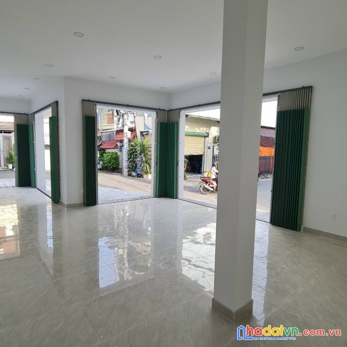 Cho thuê nhà 2 mặt tiền, diện tích 100 m2 tại 178, đường đông hưng thuận 42, khu phố 1, quận 12