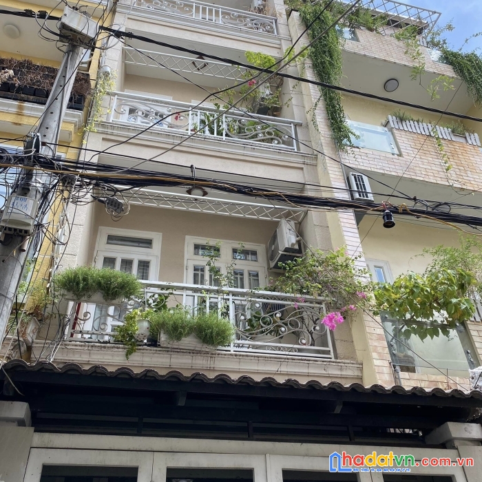 Nhà đẹp khu vip tân bình, hẻm xe hơi đường đồng xoài, phường 13 – 50m2.