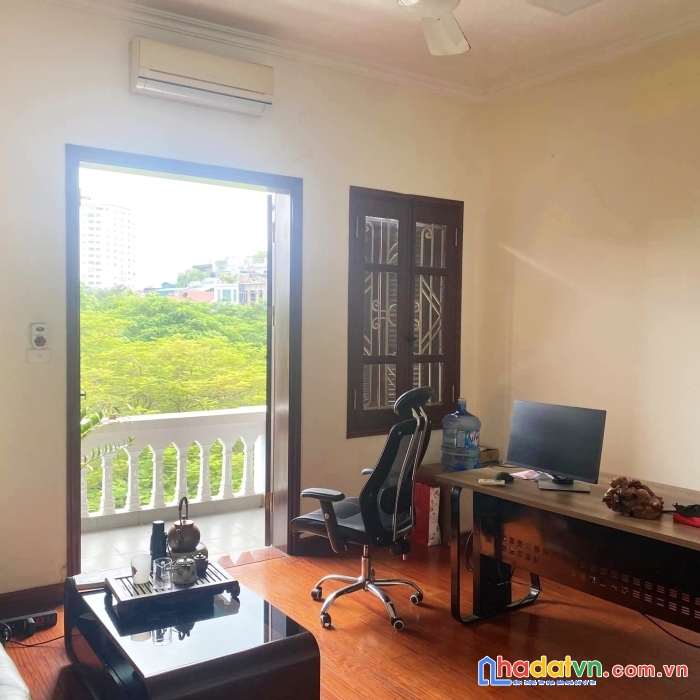 Mặt phố đống đa 80m mặt tiền 5m ô tô kinh doanh giá chỉ 150tr