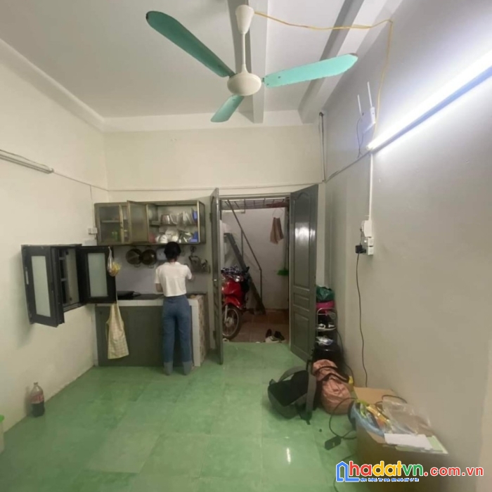 Bán nhà minh khai 28m2 x 5 tầng, xây mới 2,2  tỷ,