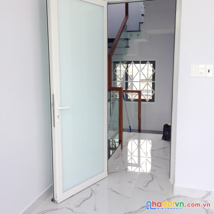Nhà mới 4 tầng đường nguyễn duy phường 9 quận 8 giá : 4 tỷ